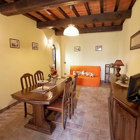 Agriturismo Il Pino ファームステイ Sant'enea