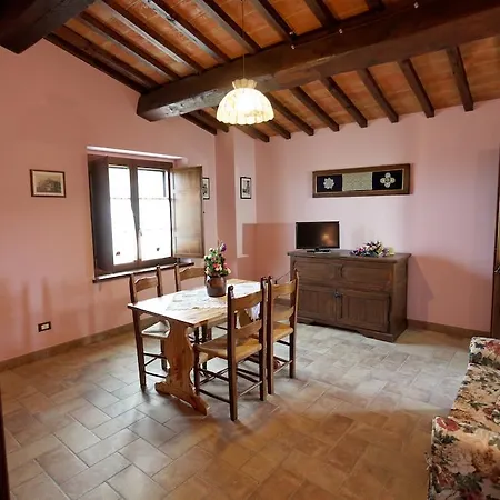 Agroturismo Agriturismo Il Pino Sant'Enea